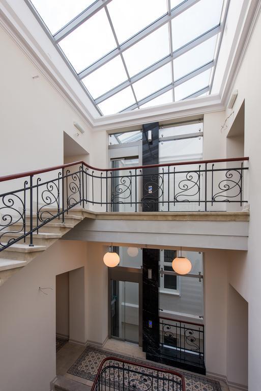 Apartment Greg كراكوفيا المظهر الخارجي الصورة